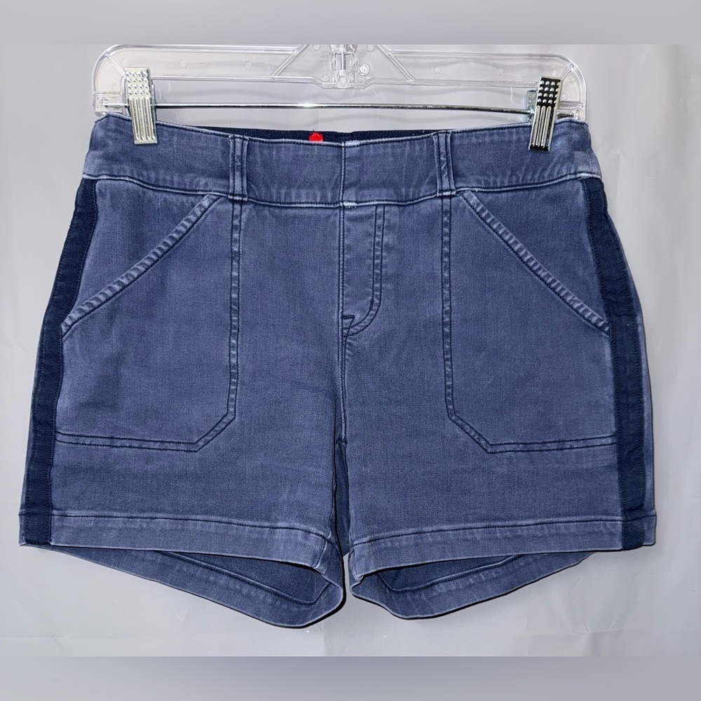 SPANX blue twill cargo mid-rise elastic waistband shorts Size S